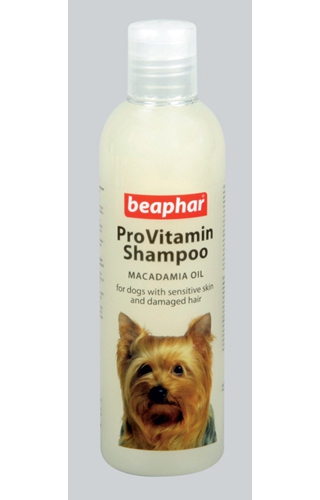 Шампунь для собак с чувствительной кожей с маслом австралийского ореха Pro Vitamin, Beaphar